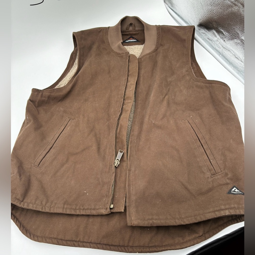 Ridgecut Toughwear Tan Sherpa-Lined Vest Men’s Size Large Brown Zip Outdoor